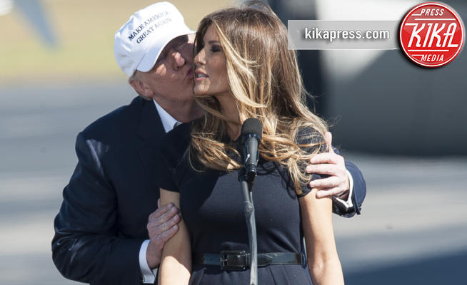 Melania Trump, Donald Trump - New York - 08-11-2016 - Donald e Melania: tutti i momenti più imbarazzanti dei Trump