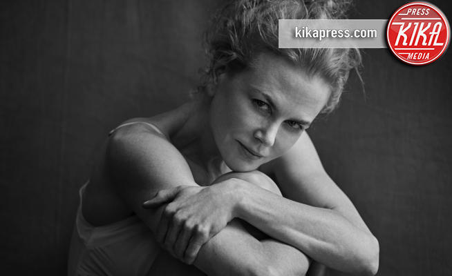 Nicole Kidman - 29-11-2016 - Calendario Pirelli: la bellezza è senza trucco 
