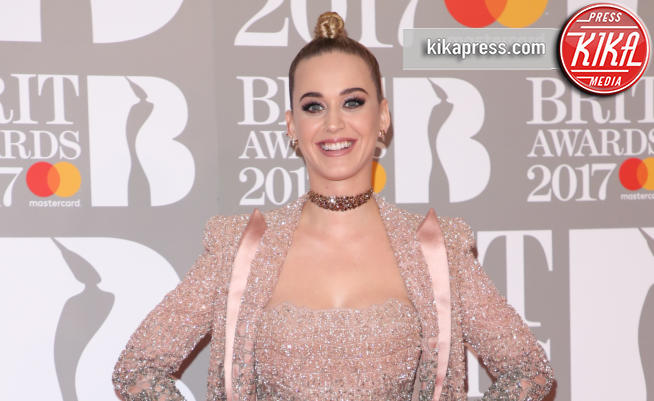 Katy Perry - Londra - 22-02-2017 - Brit Awards: Katy Parry, nuova acconciatura nella notte di Bowie