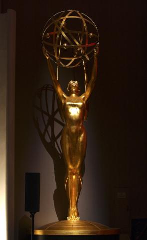 Emmy Statue - Los Angeles - 19-07-2007 - Emmy Awards: le nominations dicono “Sopranos”
