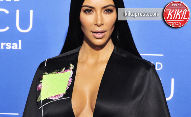 Kim Kardashian - NYC - 15-05-2017 - Kim Kardashian e il fotoritocco esagerato