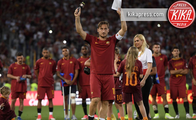 Chanel Totti, Ilary Blasi, Francesco Totti - Roma - 28-05-2017 - Francesco Totti lascia la Magica da Re di Roma