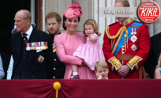 Principessa Charlotte Elizabeth Diana, Principe George, Principe William, Kate Middleton, Principe Harry - Londra - 17-06-2017 - Principe George: mamma, guarda come non mi diverto!