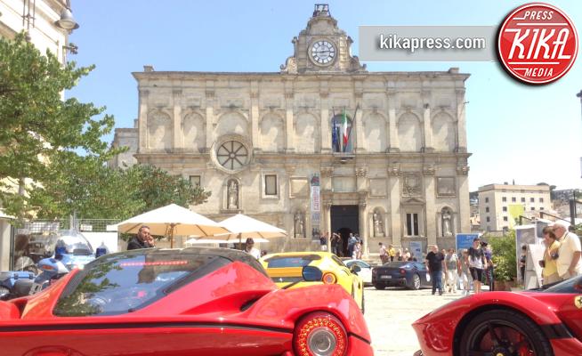 Spettacolo in viaggio, Ferrari - Matera - 22-06-2017 - 110 Ferrari esposte a Matera per celebrare le bellezze del Sud