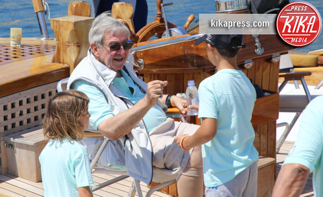 Constantine II of Greece - Spetses - 26-06-2017 - I reali greci si dilettano come skipper 