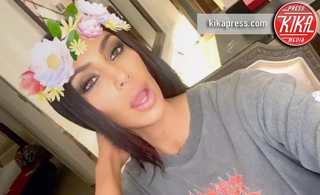 Kim Kardashian - Los Angeles - 12-07-2017 - Kim Kardashian e la foto dello scandalo