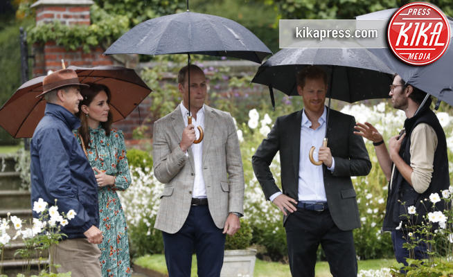 Principe William, Kate Middleton, Principe Harry - Londra - 30-08-2017 - Lady Diana, William, Kate ed Harry al memoriale