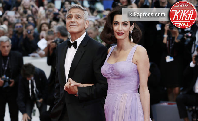 Amal Clooney, George Clooney - Venezia - 02-09-2017 - George Clooney e il regalo da 14 milioni di dollari