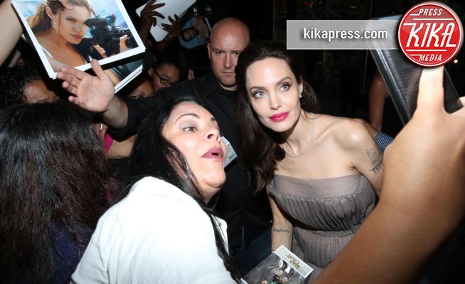 Angelina Jolie - New York - 15-09-2017 - Gran successo per Angelina Jolie dietro alla cinepresa