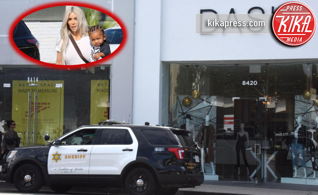 Kim Kardashian - Los Angeles - 21-09-2017 - Minaccia con pistola e machete in un negozio della Kardashian