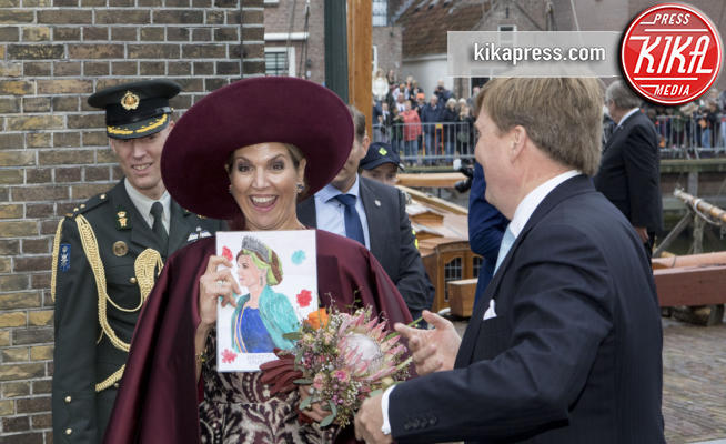 Regina Maxima d'Olanda, Re Willem-Alexander d'Olanda - 24-10-2017 - Maxima d'Olanda, meglio l'originale o il ritratto?