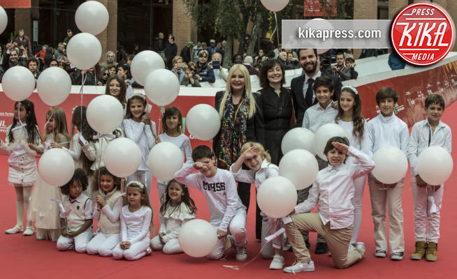 Graciela Rodriguez Gilio, Monica Bacardi, Andrea Iervolino - Roma - 29-10-2017 - Festa del Cinema Roma: volano palloncini bianchi sul red carpet