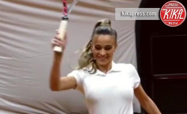 Diletta Leotta - 16-11-2017 - Diletta Leotta su terra rossa: e il tennis si fa... sexy!