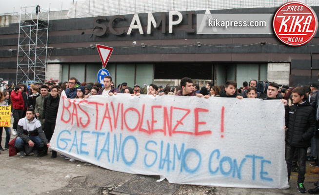 studenti - Napoli - 17-01-2018 - Napoli sfila contro le baby gang in onore di Gaetano e Arturo