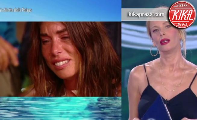 Bianca Atzei, Alessia Marcuzzi - Honduras - 06-02-2018 - Isola, le lacrime di Bianca Atzei per Max Biaggi 