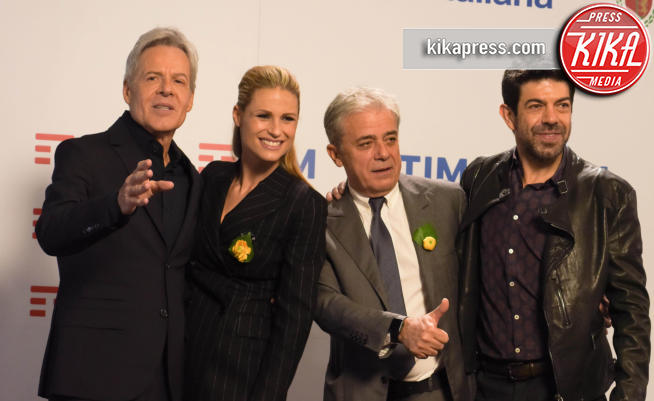 Pierfrancesco Favino, Michelle Hunziker, Claudio Baglioni - Sanremo - 07-02-2018 - Sanremo 2018, la decisione sulla squalifica di Meta e Moro
