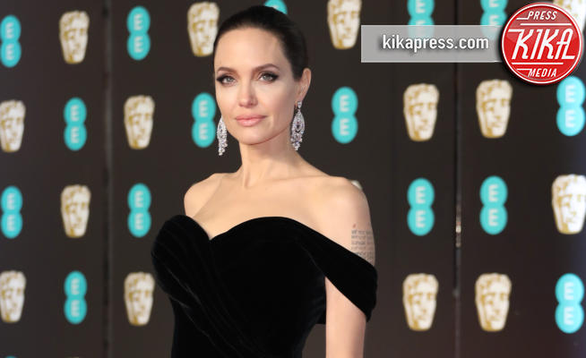 Angelina Jolie - Londra - 18-02-2018 - BAFTA 2018: red carpet in total black contro le molestie