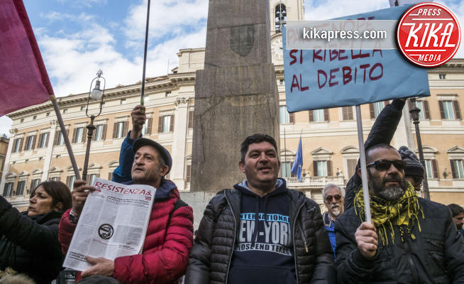 Protesta Napoli - Roma - 21-02-2018 - De Magistris a Roma: 