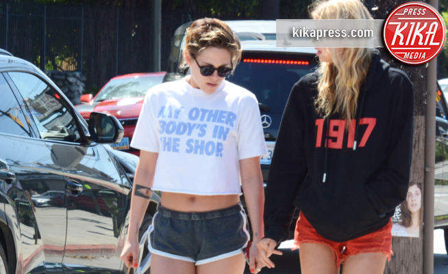 Kristen Stewart - Beverly Hills - 13-04-2018 - L'amore quotidiano di Kristen Stewart e Stella Maxwell