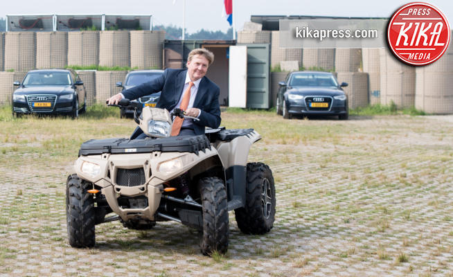 Re Willem-Alexander d'Olanda - Olanda - 31-05-2018 - Re Willem Alexander, un re a quattro ruote motrici!