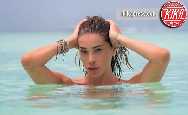 Aida Yespica - Maldive - 22-06-2018 - Estate vip 2018: il selvaggio sex appeal di Aida Yespica