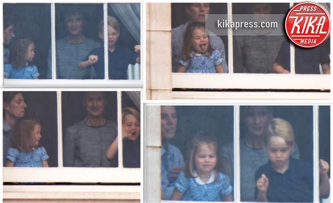 Principessa Charlotte Elizabeth Diana, Principe George - Londra - 10-07-2018 - Charlotte e George principini indomabili: show alla finestra