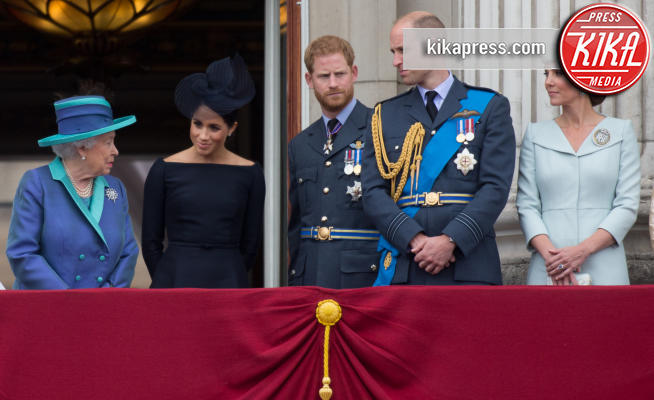 Meghan Markle, Regina Elisabetta II, Principe William, Kate Middleton, Principe Harry - Londra - 10-07-2018 - La Regina asseconda Meghan la capricciosa, Kate e' una furia!