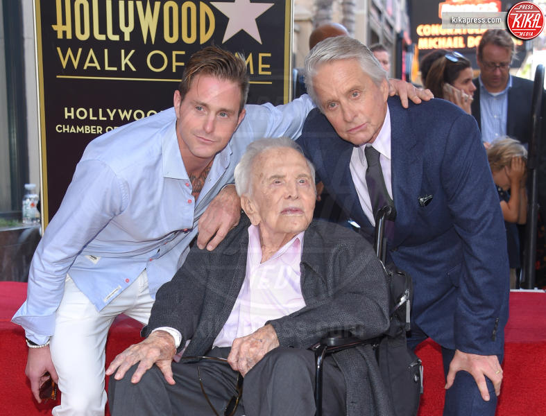 Cameron Douglas, Kirk Douglas, Michael Douglas - Hollywood - 06-11-2018 - È morto Kirk Douglas, aveva 103 anni 