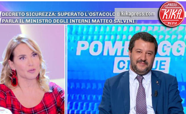 Barbara D'Urso provoca Matteo Salvini: 