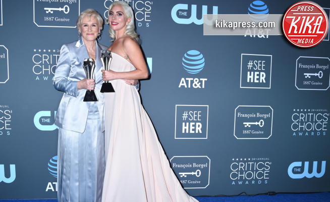 Lady Gaga, Glenn Close - Santa Monica - 13-01-2019 - Lady Gaga - Glenn Close: pareggio ai Critics' Choice Awards