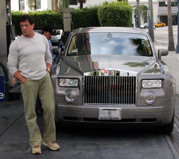 Sylvester Stallone - La nuova Rolls Royce da 385,000.000 dollari di Sylvester Stallone