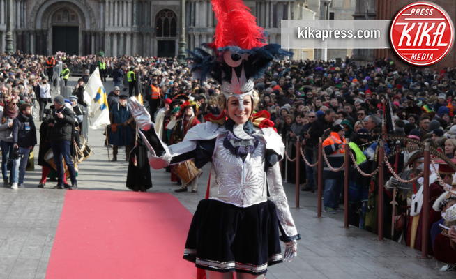 Micol Rossi - Venezia - 24-02-2019 - Carnevale: Micol Rossi, l'angelo guerriero di piazza San Marco