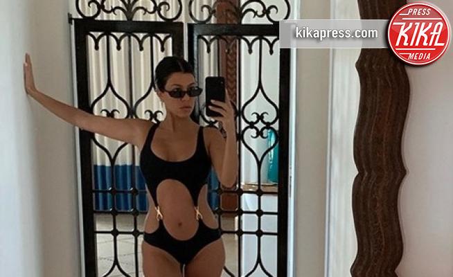 Kourtney Kardashian - Los Angeles - 05-03-2019 - Kourtney Kardashian tutta nuda fa sognare i follower