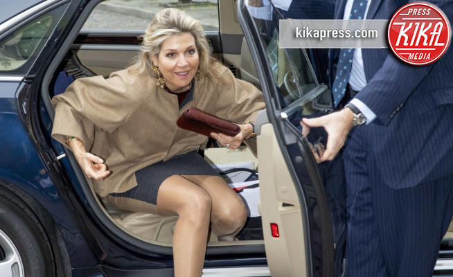 Regina Maxima d'Olanda - Varsseveld - 03-04-2019 - Maxima d'Olanda, che gambe! L'arte di scendere dall'auto