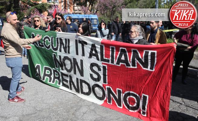 Manifestazione Torre Maura - Roma - 06-04-2019 - Torre Maura: la protesta di Casapound 