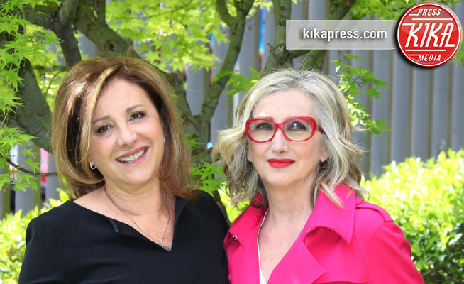 Carla Signoris, Lunetta Savino - Roma - 09-04-2019 - Carla Signoris e Lunetta Savino, le signore di RaiTre 