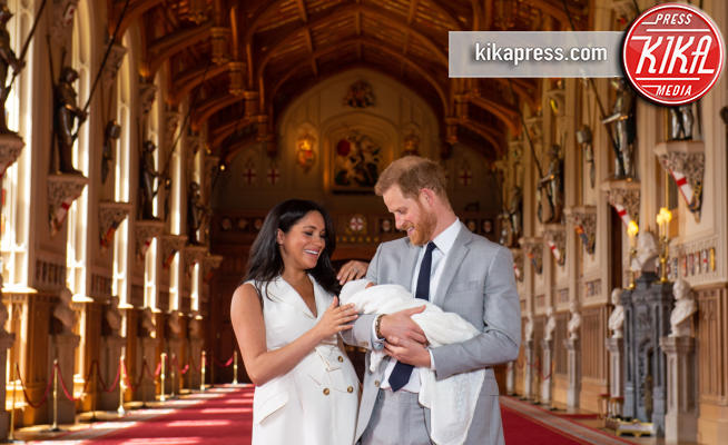 Archie Mountbatten Windsor, Meghan Markle, Principe Harry - Windsor - 08-05-2019 - Baby Sussex: le prime immagini con Harry e Meghan