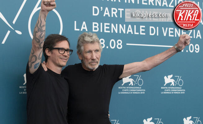 Sean Evans, Roger Waters - Venezia - 06-09-2019 - Venezia 76, Roger Waters vs Salvini: 