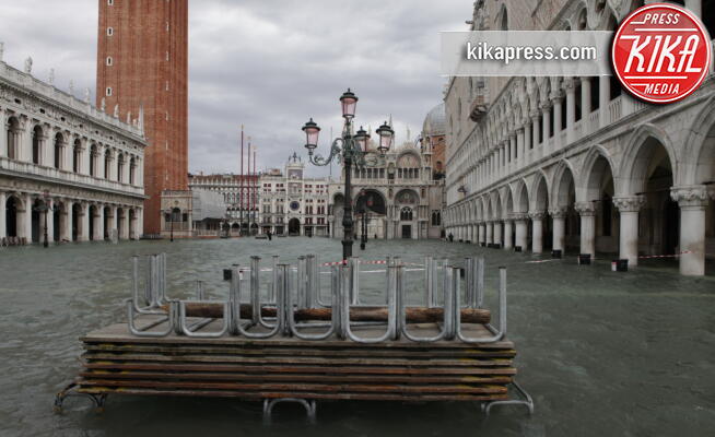 Alluvione, Venezia - Venezia - 15-11-2019 - Venezia, continua l'emergenza: acqua alta a 154 cm