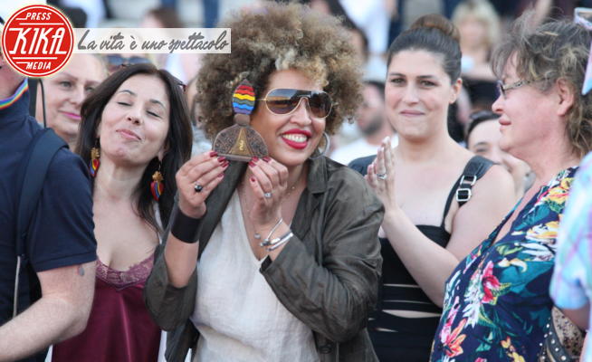 M'Barka Ben Taleb - Napoli - 27-06-2020 - Napoli Pride 2020, il Flash mob per Sarah Hijazi