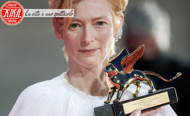 Tilda Swinton - Venice - 02-09-2020 - Tilda Swinton riceve il Leone d'Oro: 