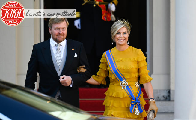 Regina Maxima d'Olanda, Re Willem-Alexander d'Olanda - The Hague - 15-09-2020 - Maxima d'Olanda frou-frou, la regina... delle balze!