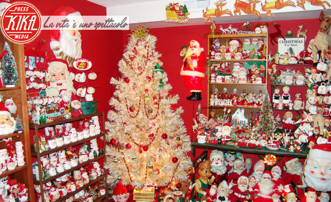 Stanza Babbo Natale - St. Louis - 19-01-2004 - Una stanza tutta per Babbo Natale... ed è Natale tutto l'anno!
