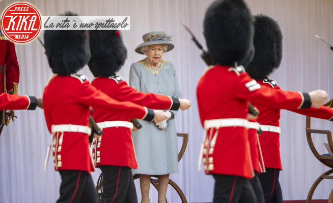 Regina Elisabetta II - Windsor - 12-06-2021 - Windsor, Trooping the colour ristretto causa Covid