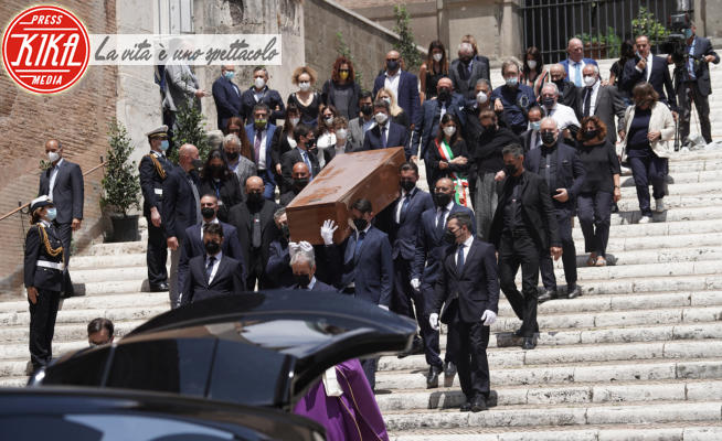 Funerali Raffaella Carra' - Roma - 09-07-2021 - Addio Raffaella Carrà, Japino l'accompagna nell'ultimo viaggio