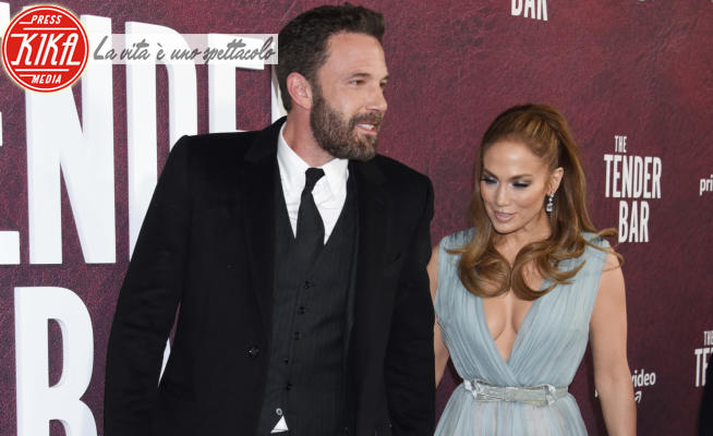 Jennifer Lopez, Ben Affleck - Hollywood - 12-12-2021 - I Bennifer protagonisti sul red carpet di The Tender Bar