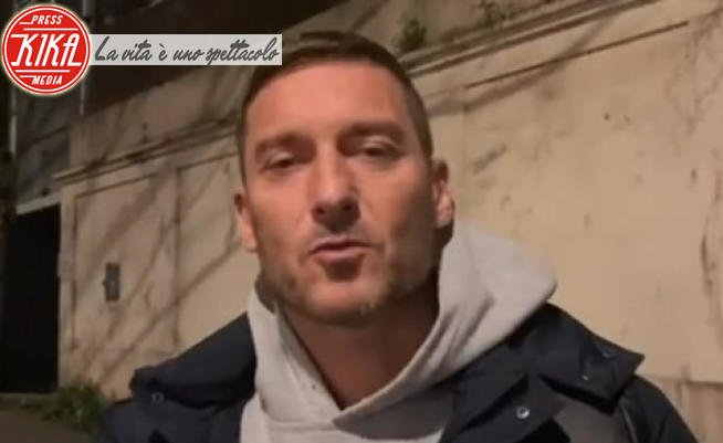 Francesco Totti - Roma - 23-02-2022 - Totti a cena di famiglia smentisce. E il marito di Noemi... 