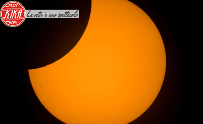 eclissi di sole - 25-10-2022 - L'eclissi di sole del 25 ottobre 2022