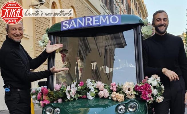Amadeus, Marco Mengoni - Sanremo - 06-11-2023 - Sanremo 2024, Marco Mengoni sul palco... da co-conduttore