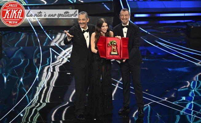 Angelina Mango, Fiorello, Amadeus - Sanremo - 11-02-2024 - Angelina Mango vince il Festival di Sanremo 2024